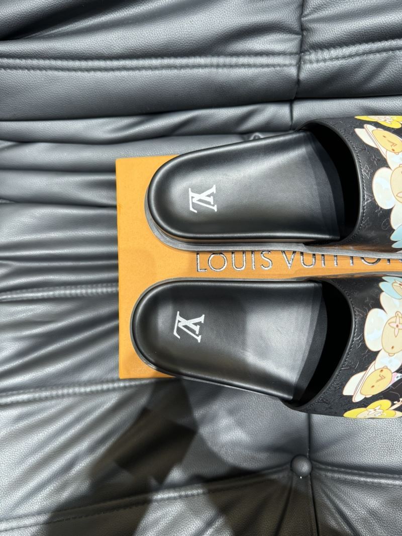 Louis Vuitton Slippers